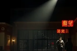 《晚风拾荒者》拆迁街区黄昏街景